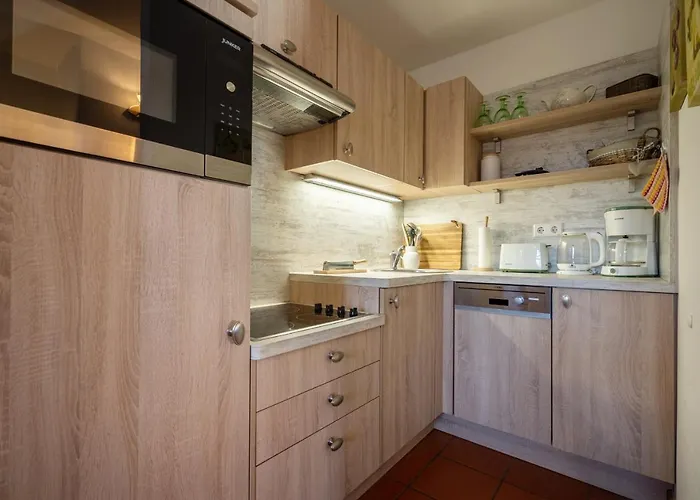 Rugana - Komfort Mit 1 Schlafzimmer B09 * Дранске